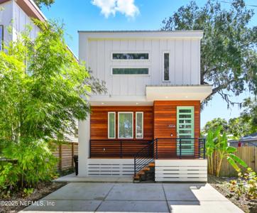 103A KINGS FERRY Way