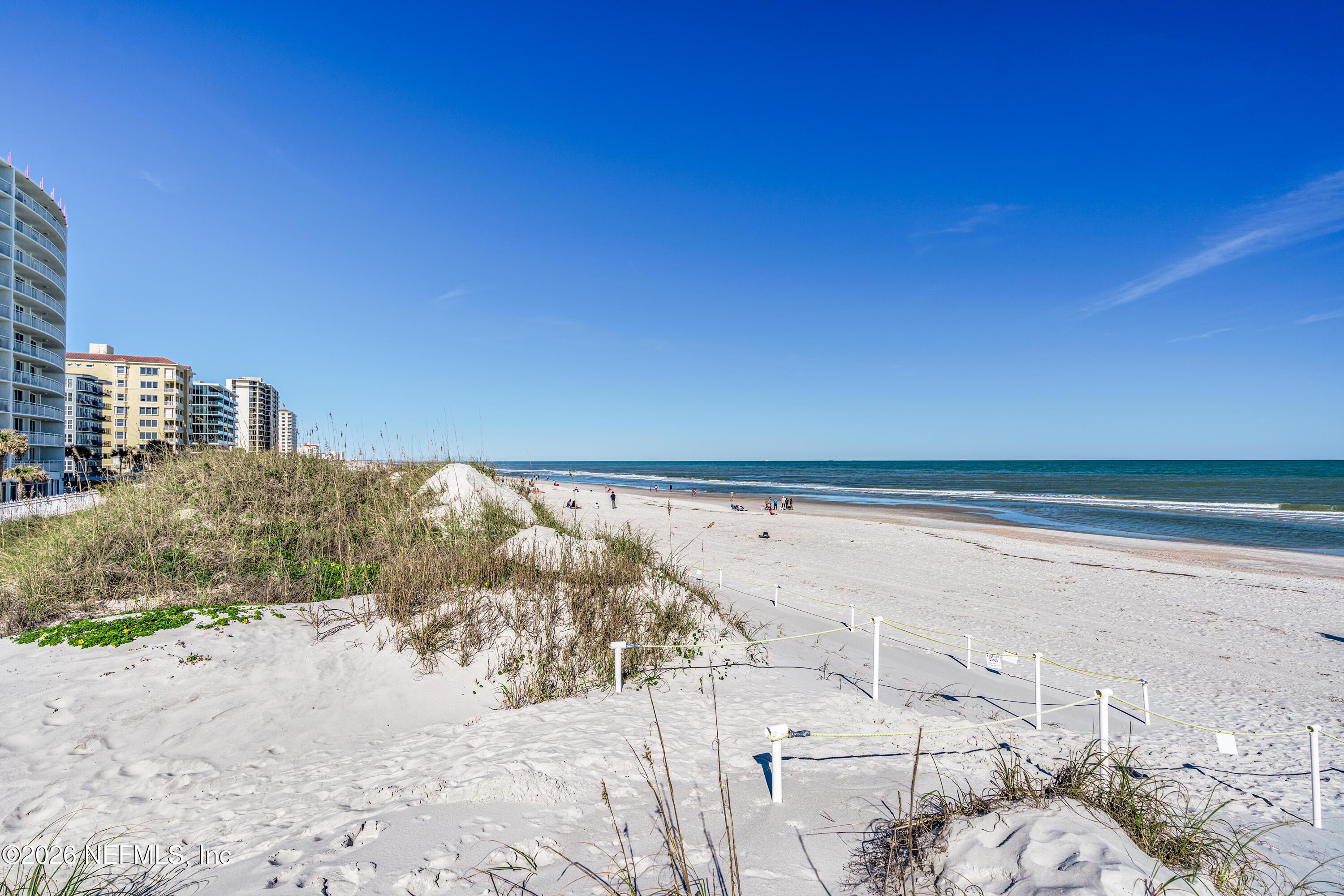 Image 3: mls-Seascape-03