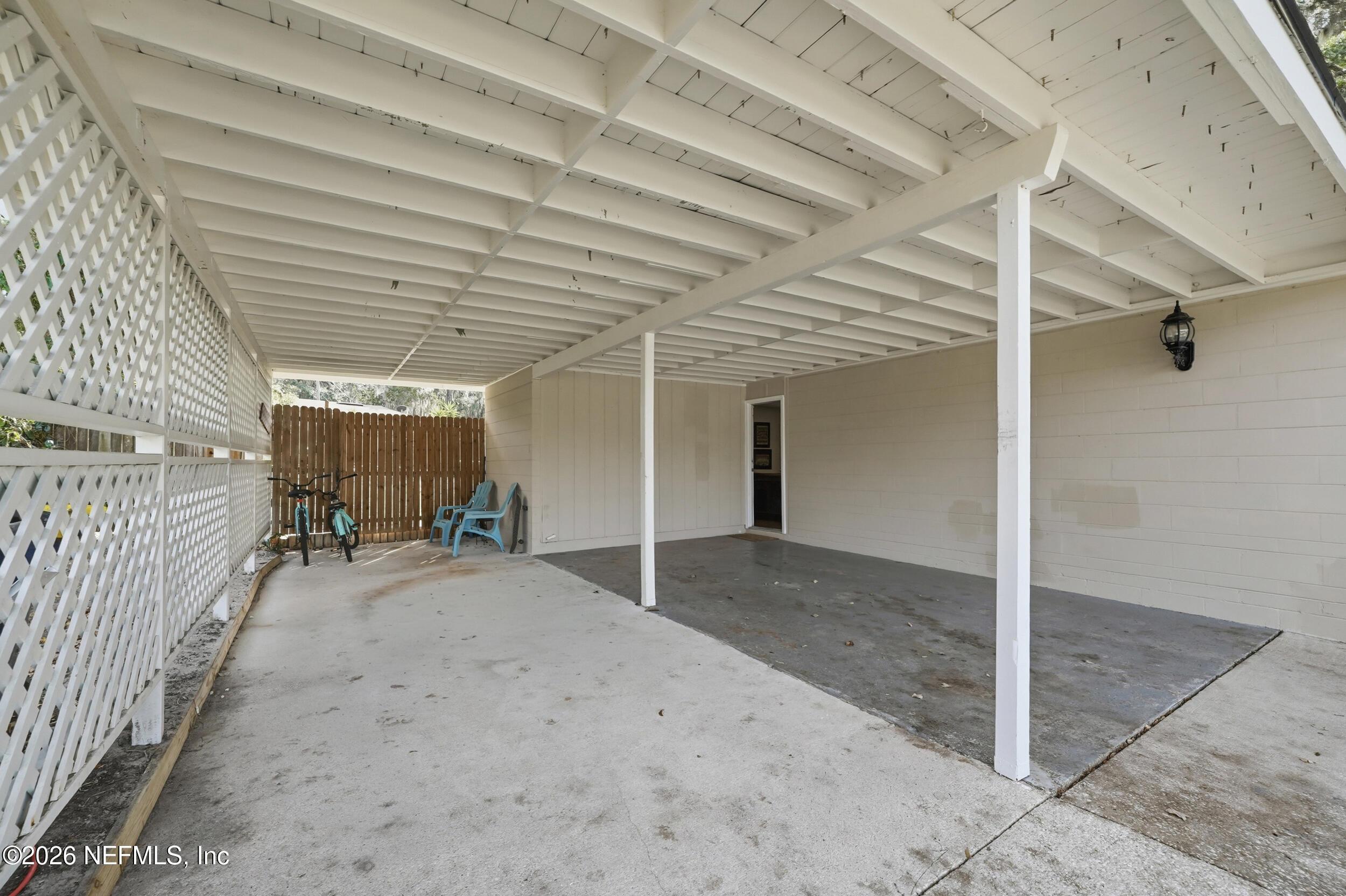 Image 2: 10524 beverly nalle rd-003