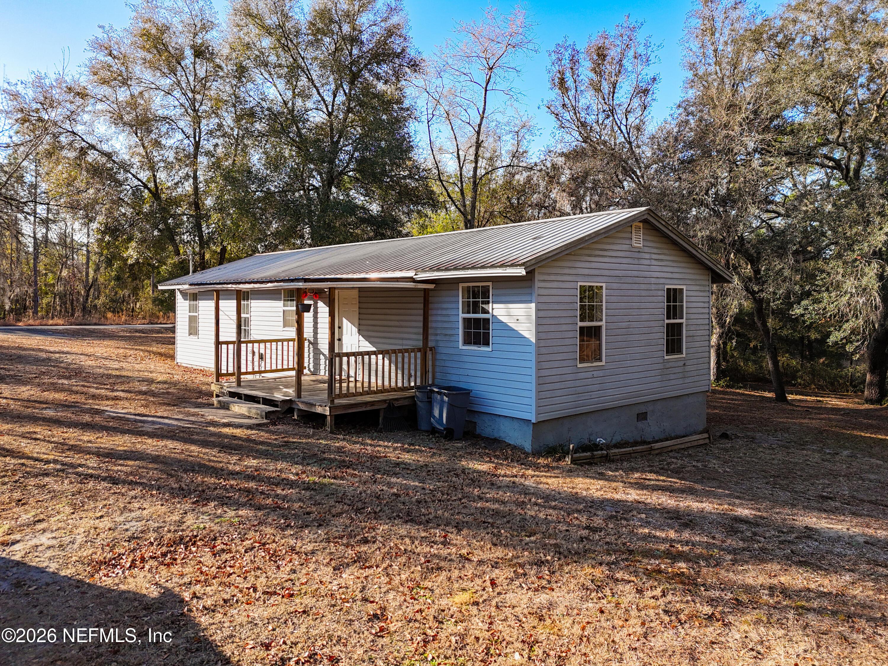 Image 1: 141 Paris Street-14