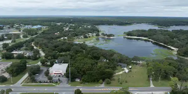 Image 3: N_Lawrence_Blvd_MLS-4