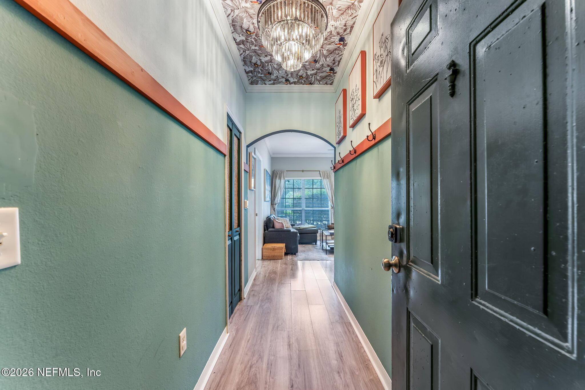 Image 2: Entry