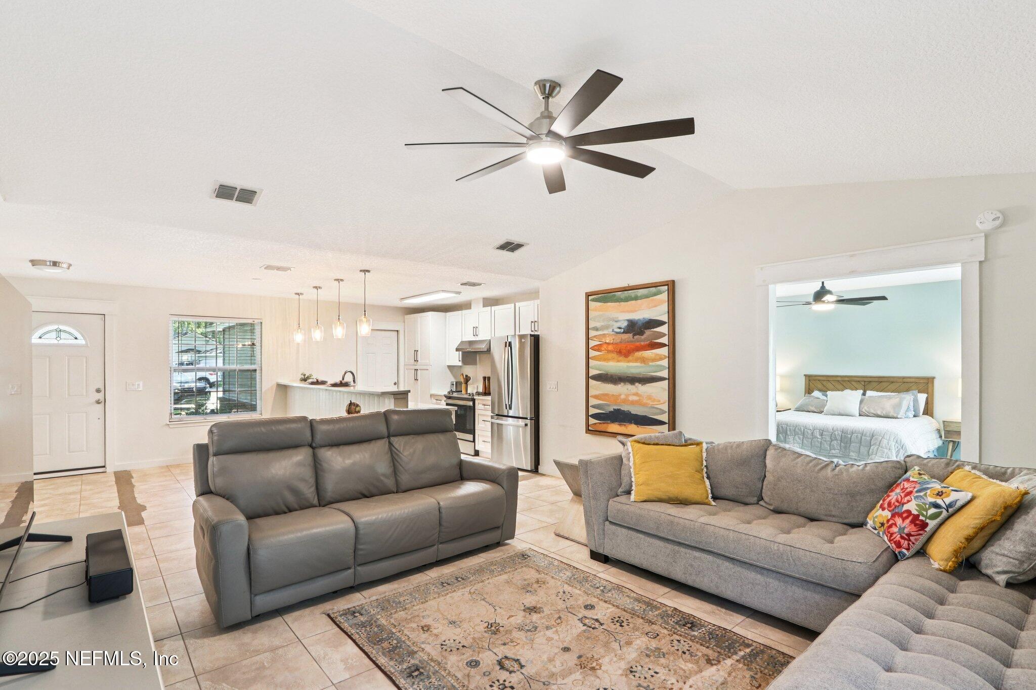 Image 4: 7-web-or-mls-Panther Ridge Ct-S1908-007
