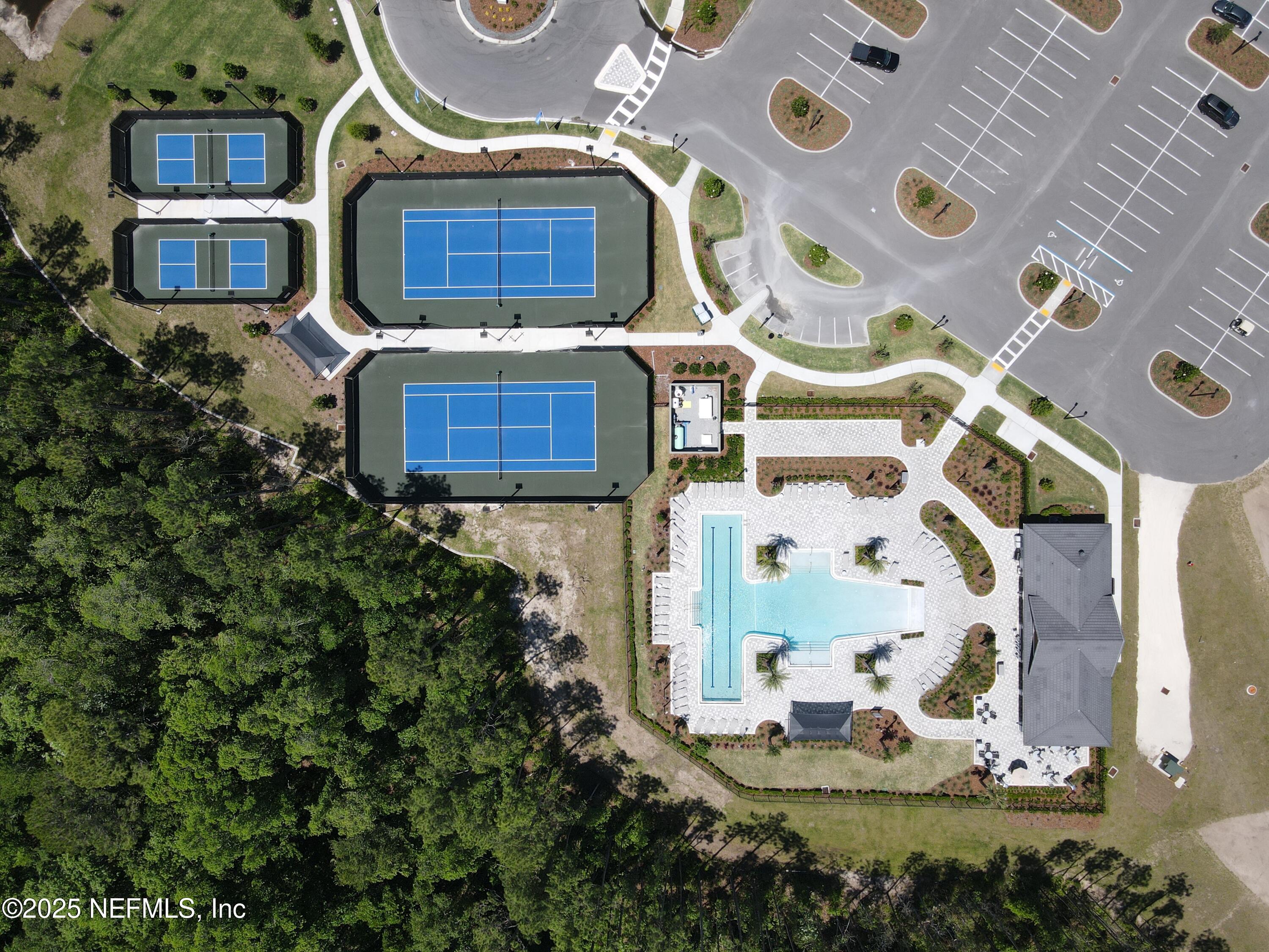 Image 4: JAX_Stillwater_Pic_Amenities_Aerial_Pick
