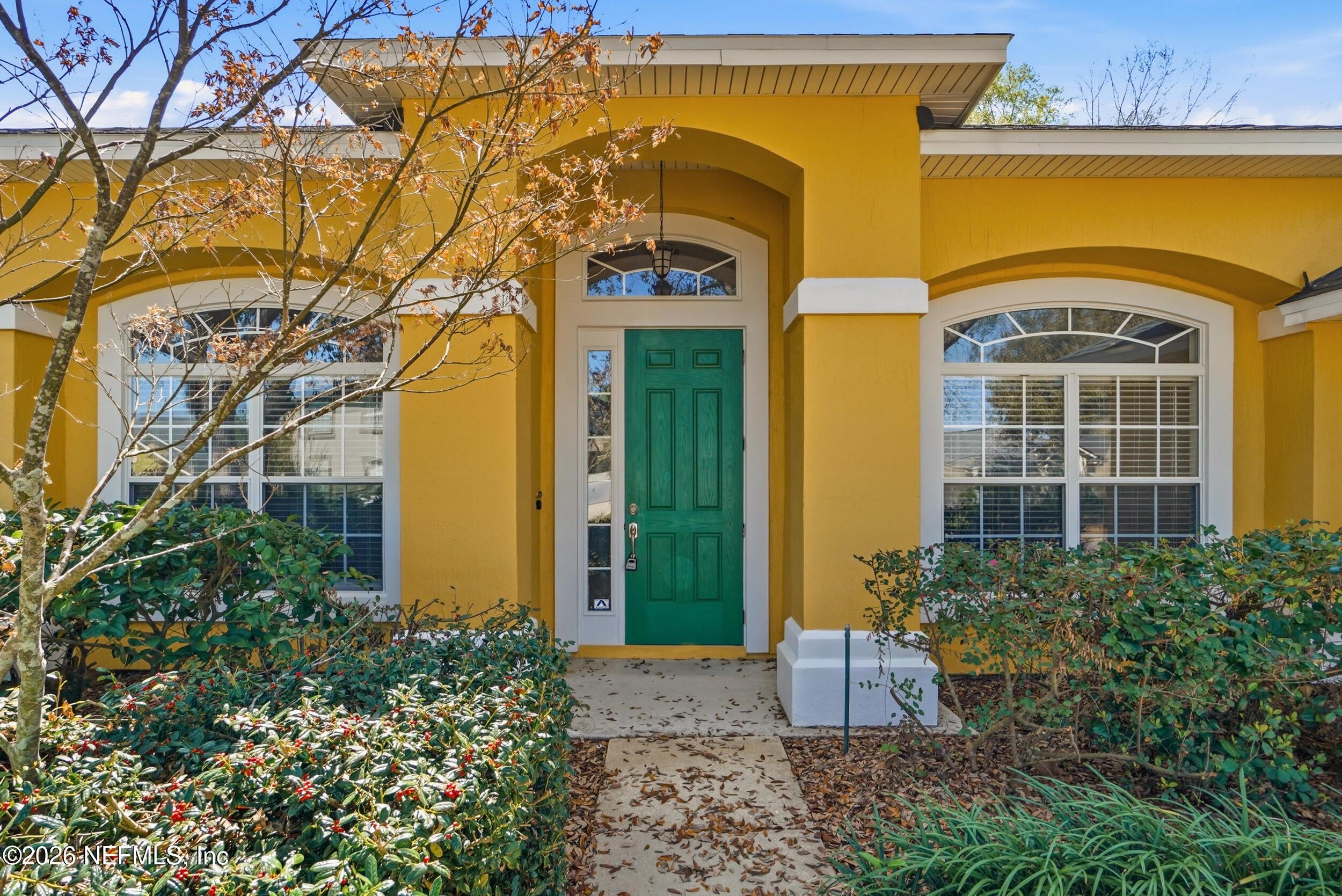 Image 4: 4_3933 s victoria lakes dr-002