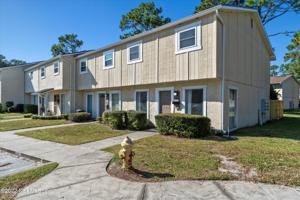 11367 BEDFORD OAKS DR