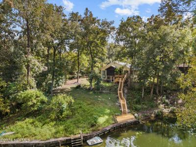 764 HAZELWOOD Court