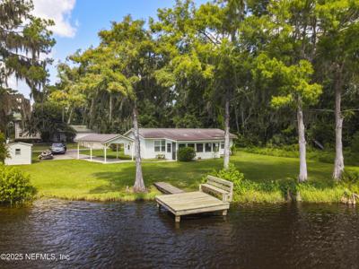 115 TWIN LAKE GROVE Court