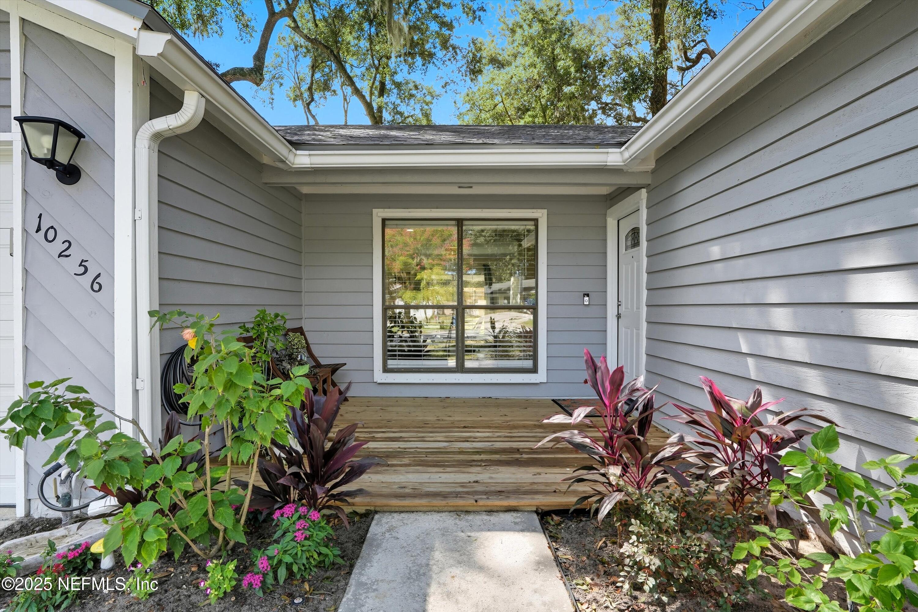 Image 4: New Front Porch