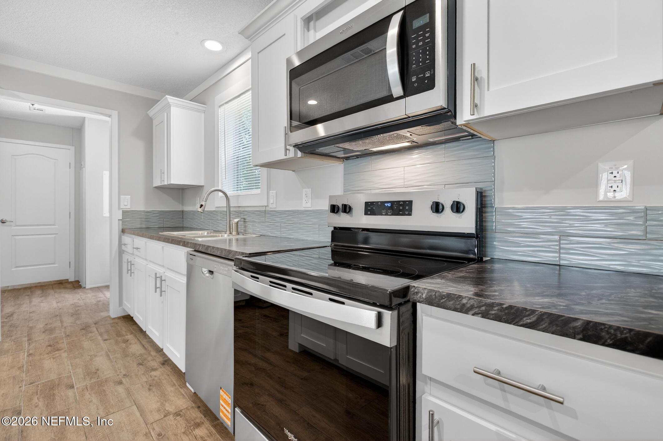 Image 4: 014-5530CapulinStreet-KeystoneHeights-FL