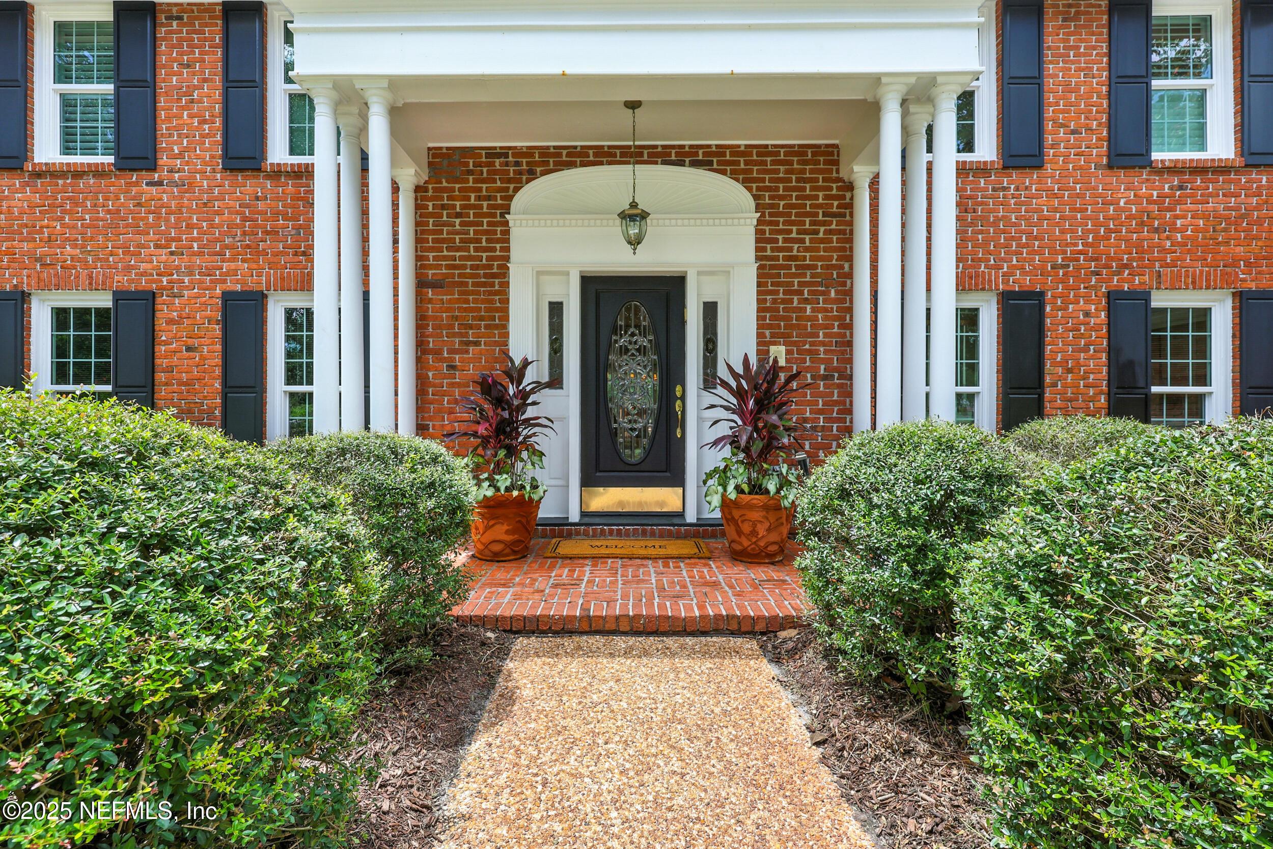 Image 2: Front Entry