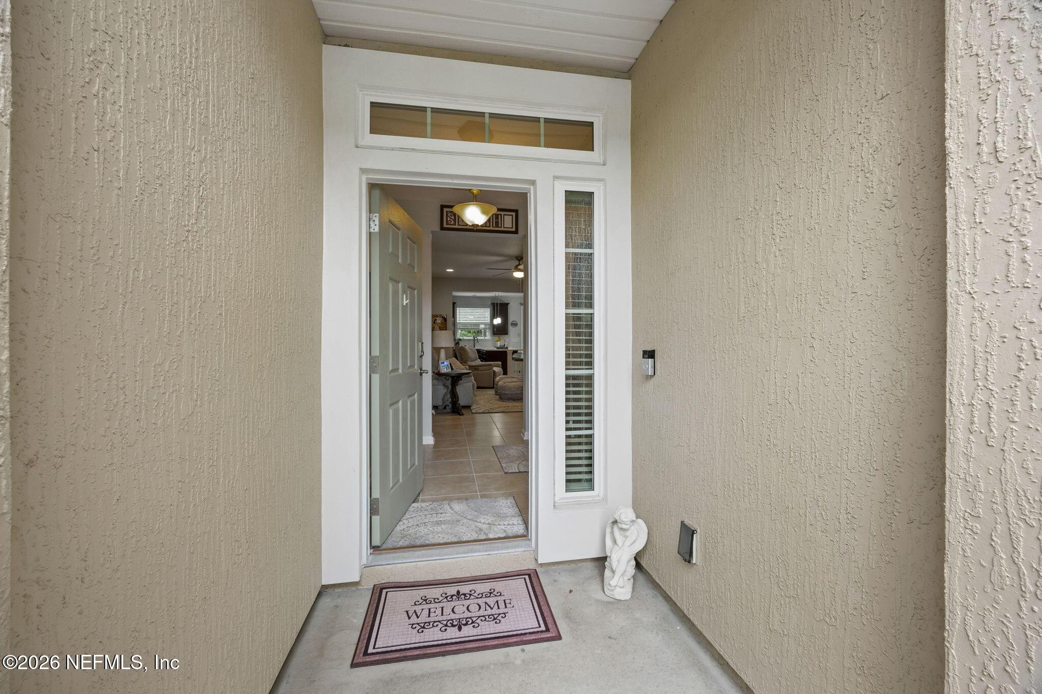 Image 3: 4-web-or-mls-219 Richmond Dr-4