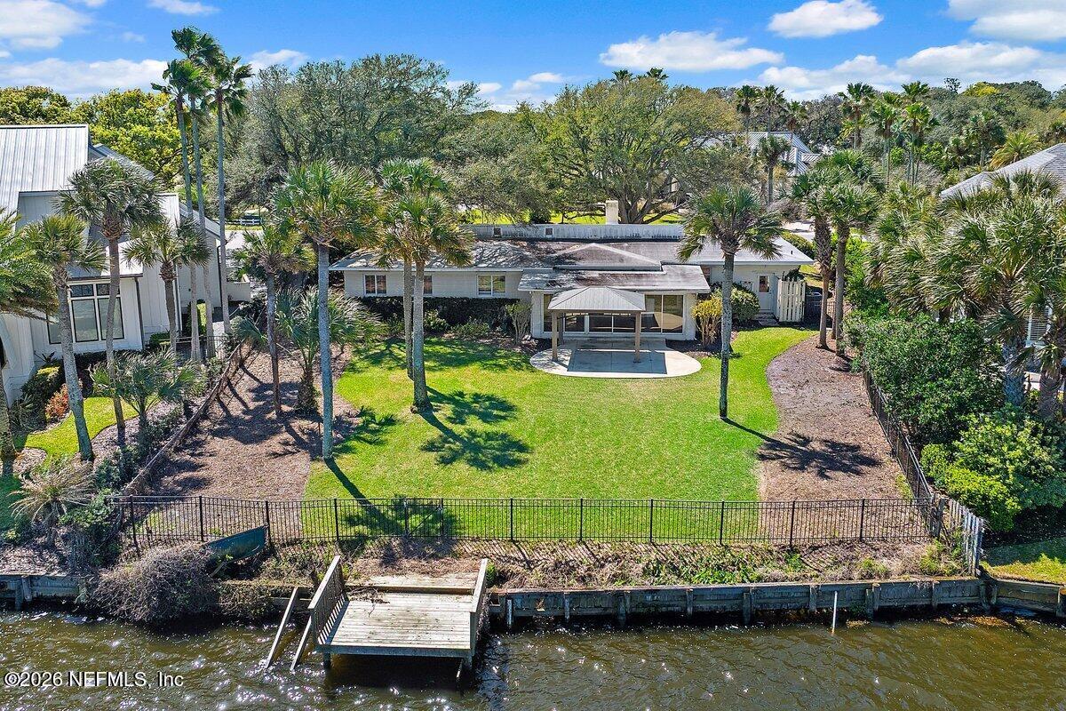 Image 4: Backyard 2