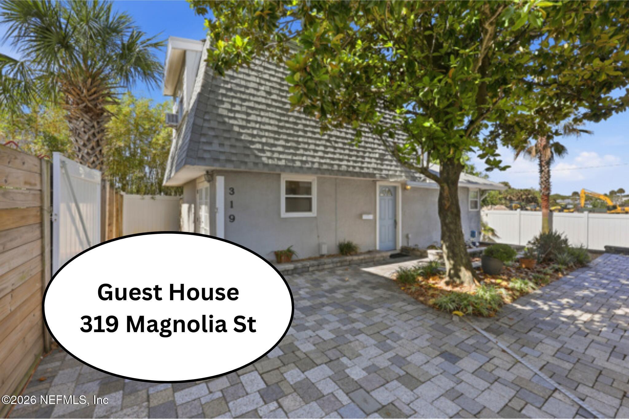 Image 3: Detached Guest House (2)