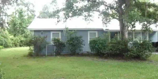 1257 STATE ROAD 19