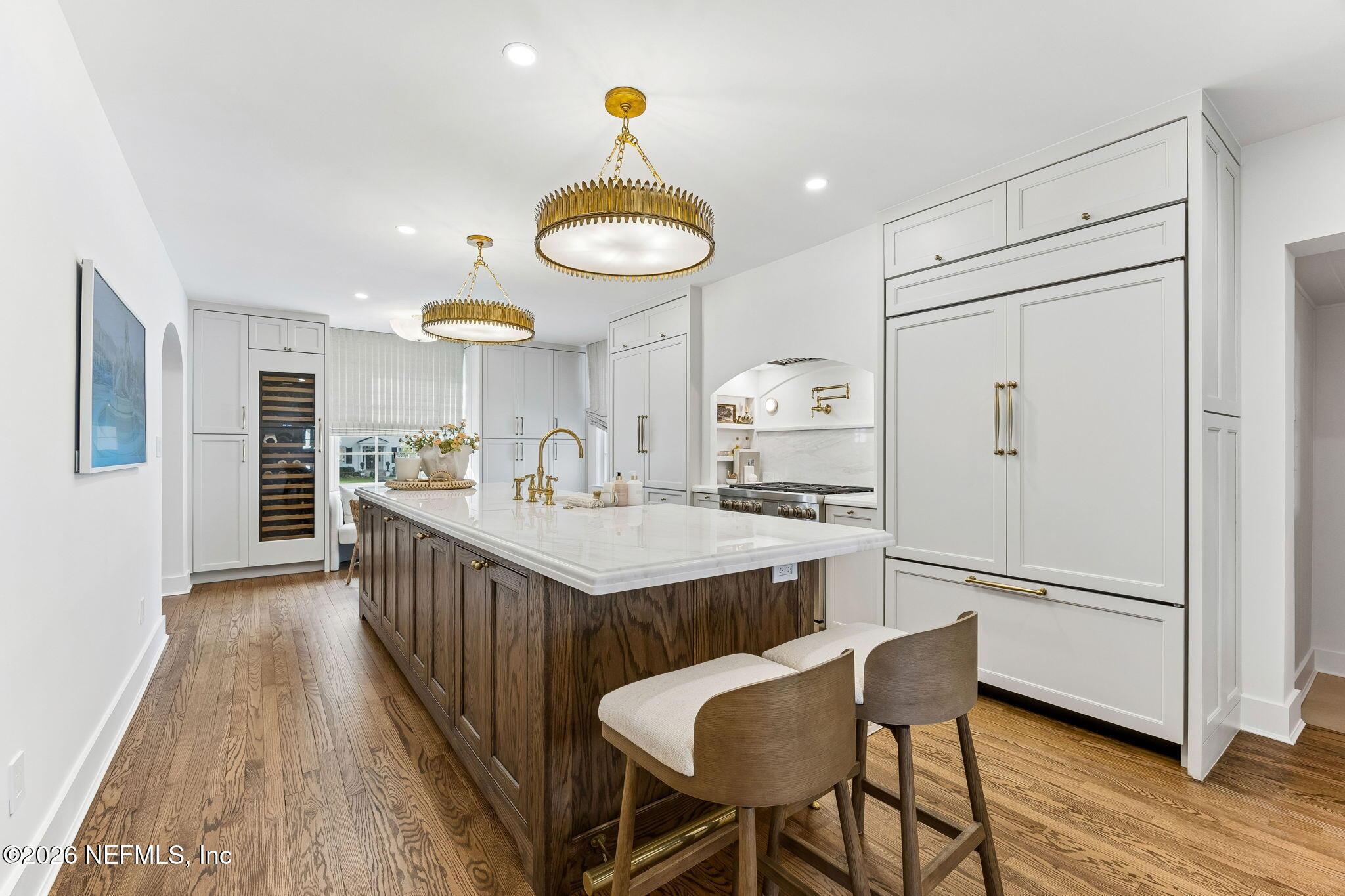 Image 2: KITCHEN