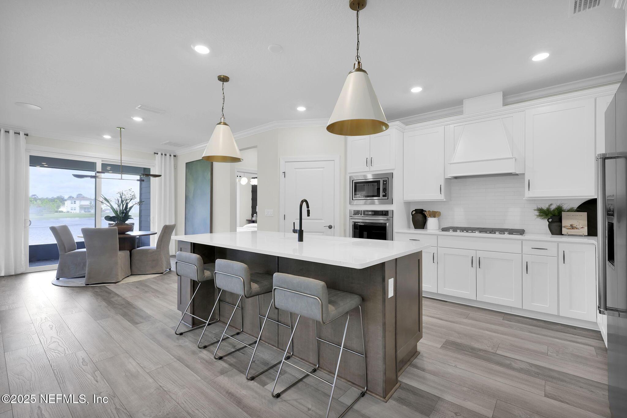 Image 4: Mystique Gourmet Kitchen