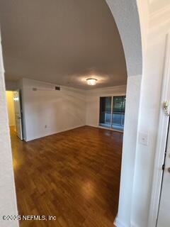 Image 2: Family Room2