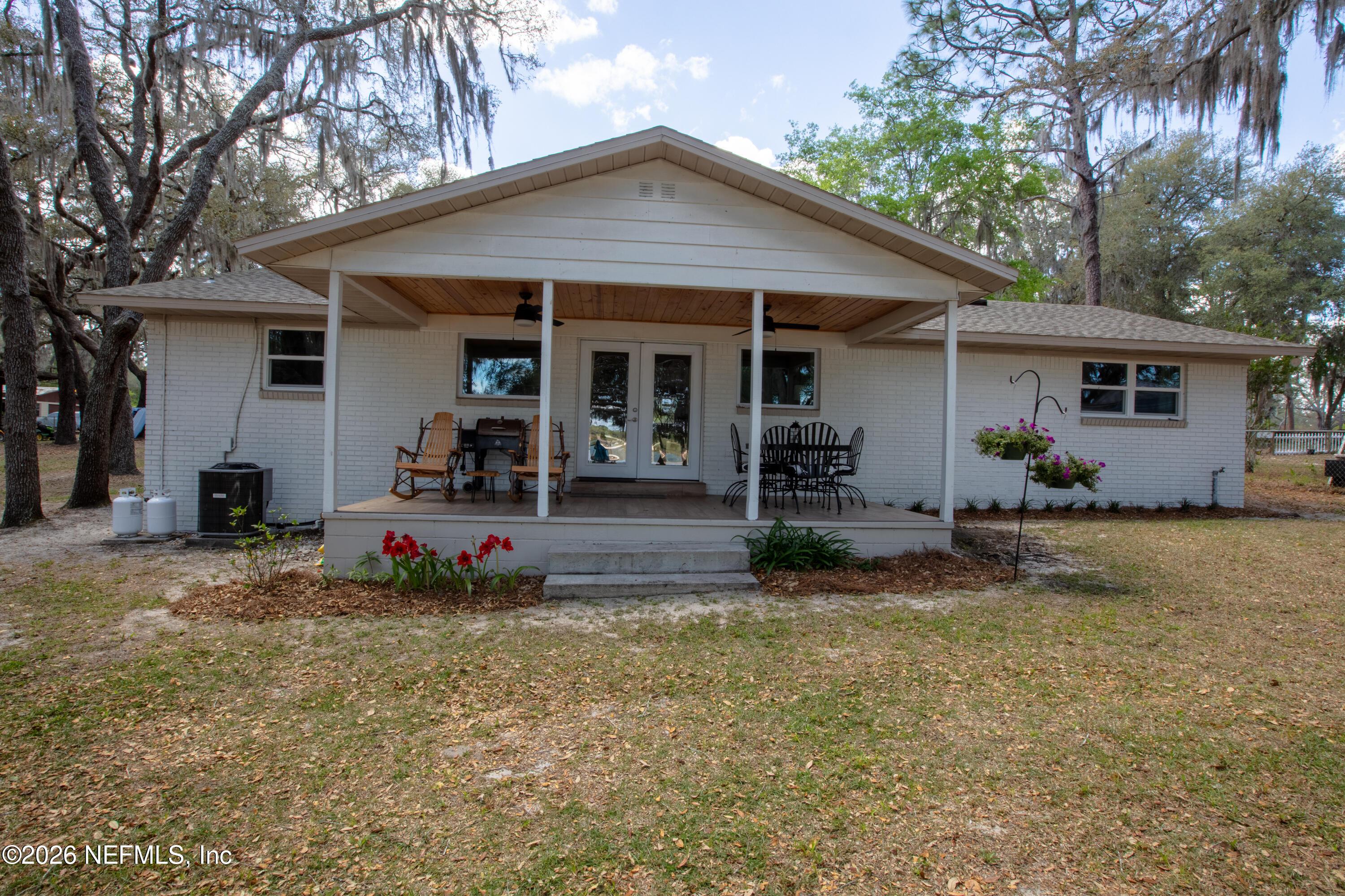 Image 2: 5921CR352_MLS-11