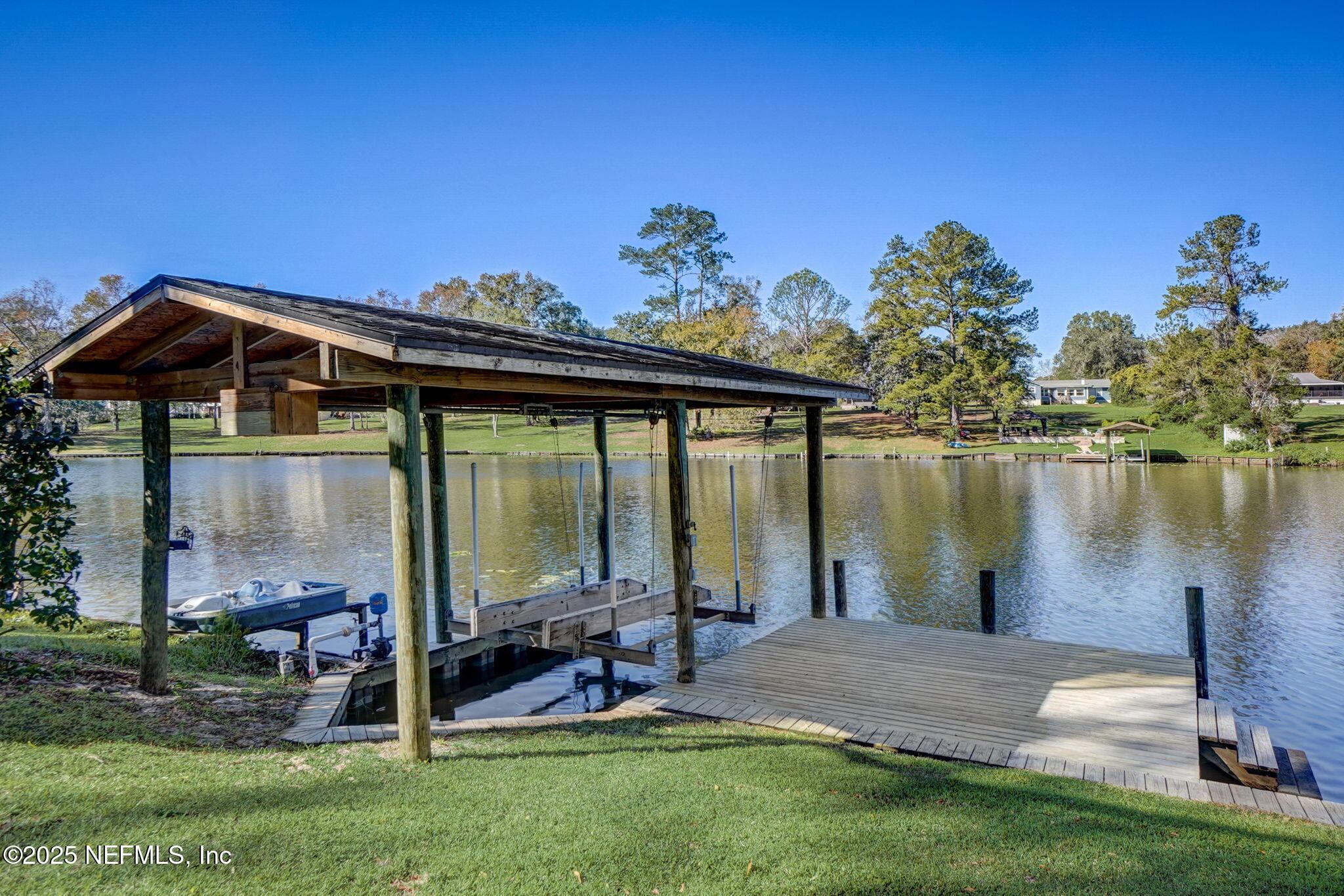Image 2: 55-web-or-mls-Arthur Moore Dr-053