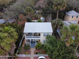 233 RIBERIA ST