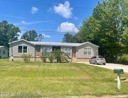 116 BREEZEWOOD CIR