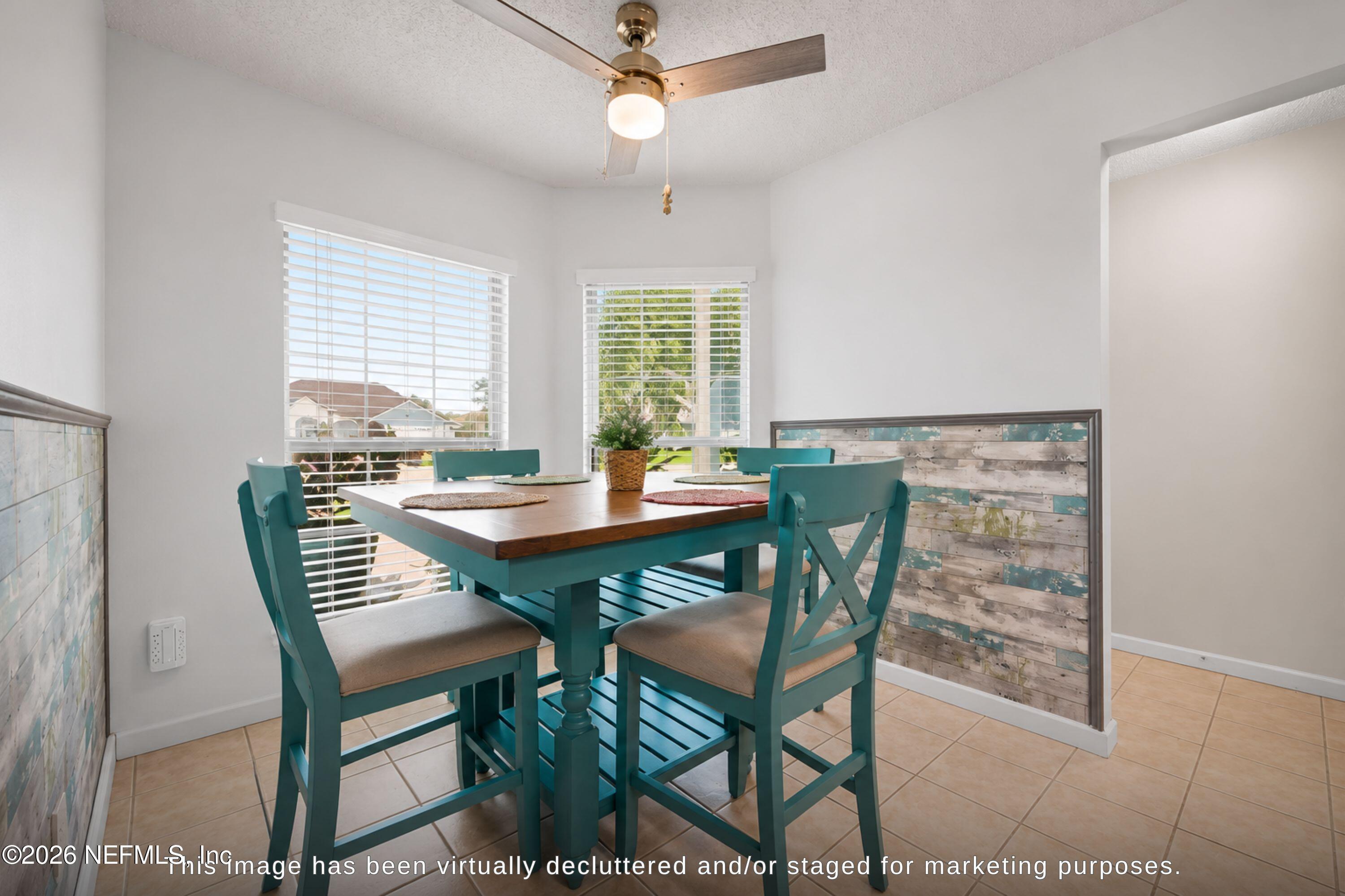 Image 4: Eat In Kitchen