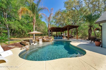 836 LAKE ASBURY Drive