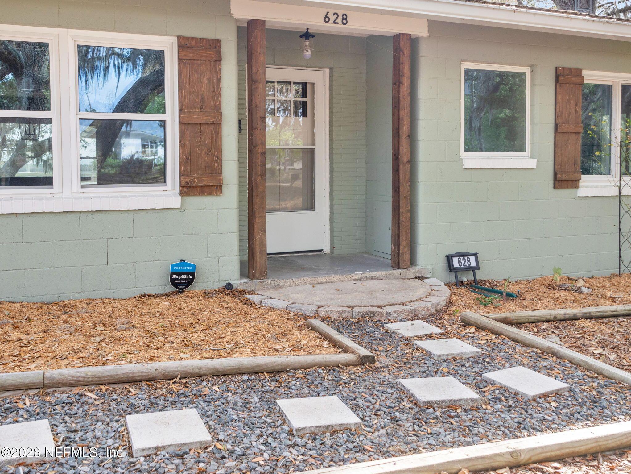 Image 2: 5-web-or-mls-628 Bethel St Keystone Heig