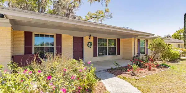 2841 BROOKWOOD Drive