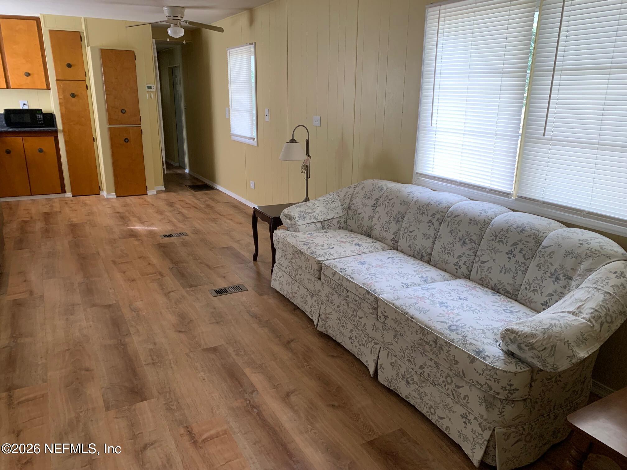 Image 4: Cantrell - 115 Sawyer St