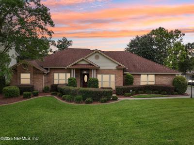 1816 LAKEDGE Drive