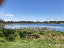 419 LAKE SHORE DR