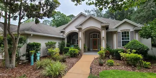 1878 SALT MYRTLE LN