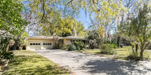 2523 GRASSHOPPER LN