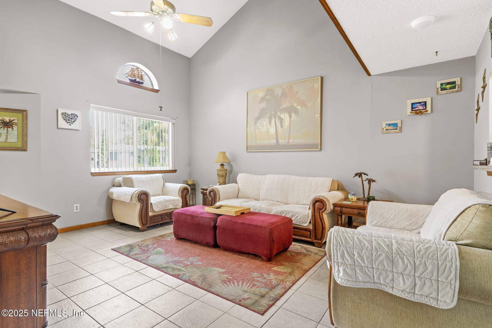 Image 3: 4-web-or-mls-_MG_2778