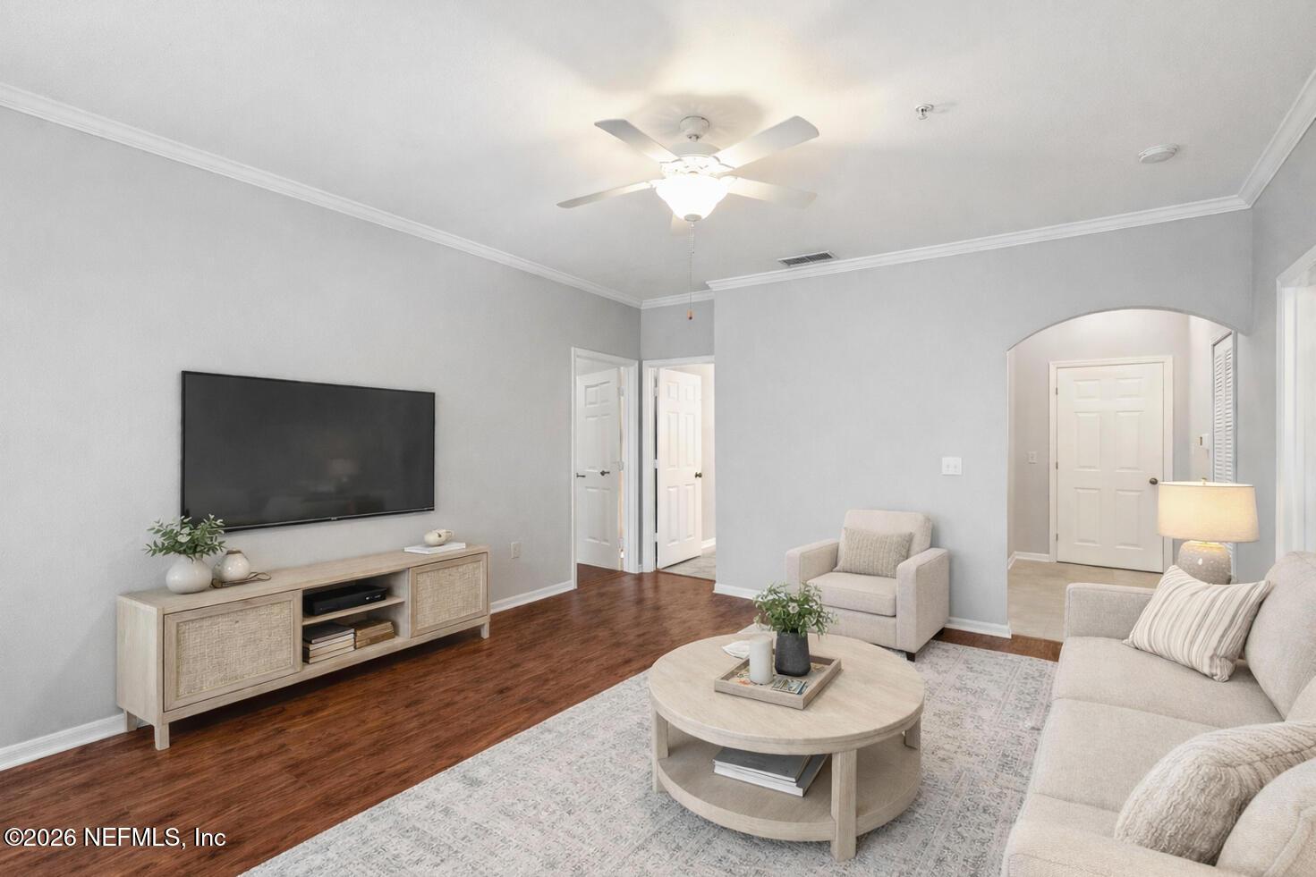 Image 3: Living Area