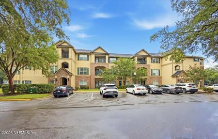7800 POINT MEADOWS Drive