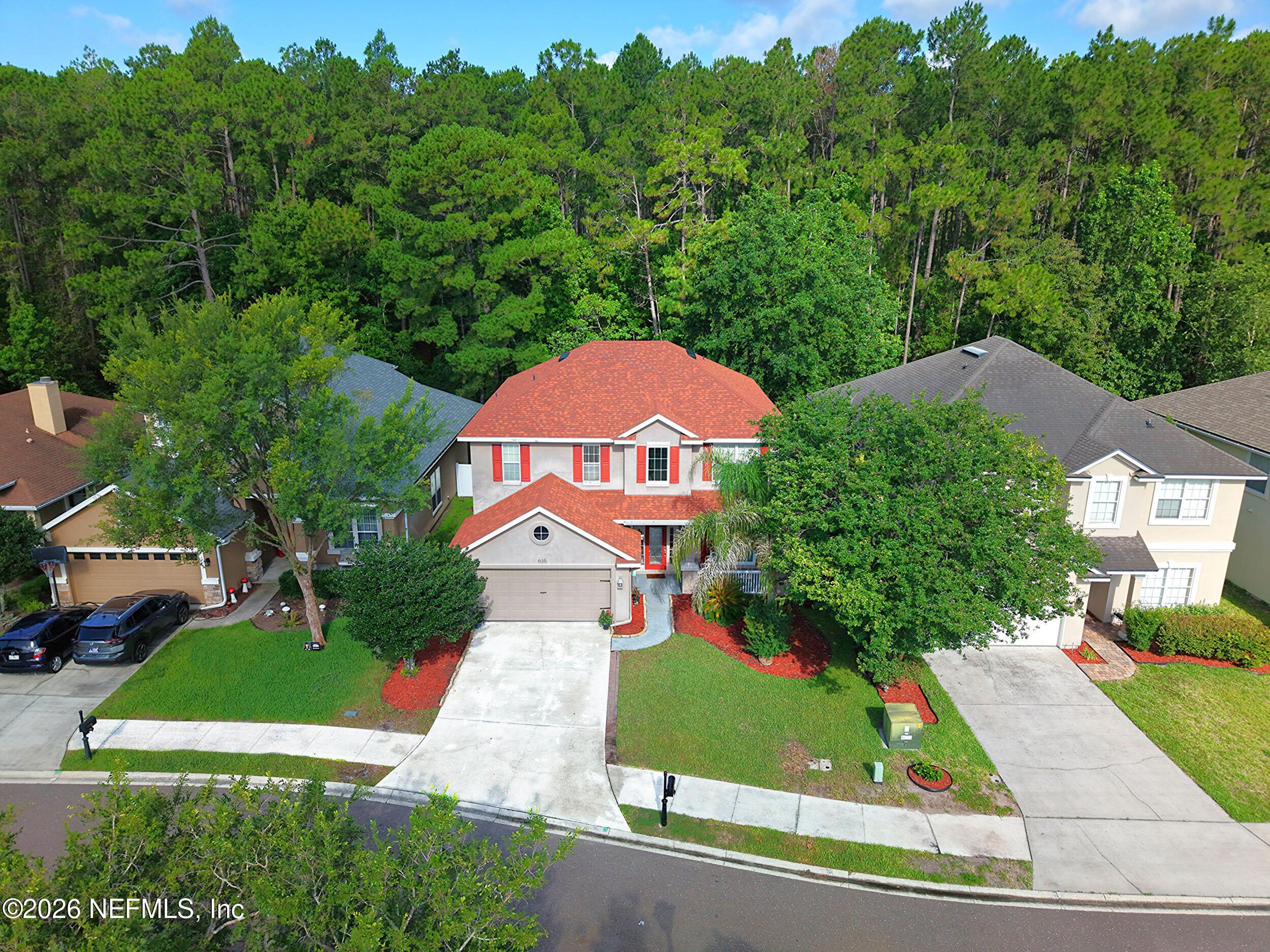 Image 4: 76_aerial front facade 3