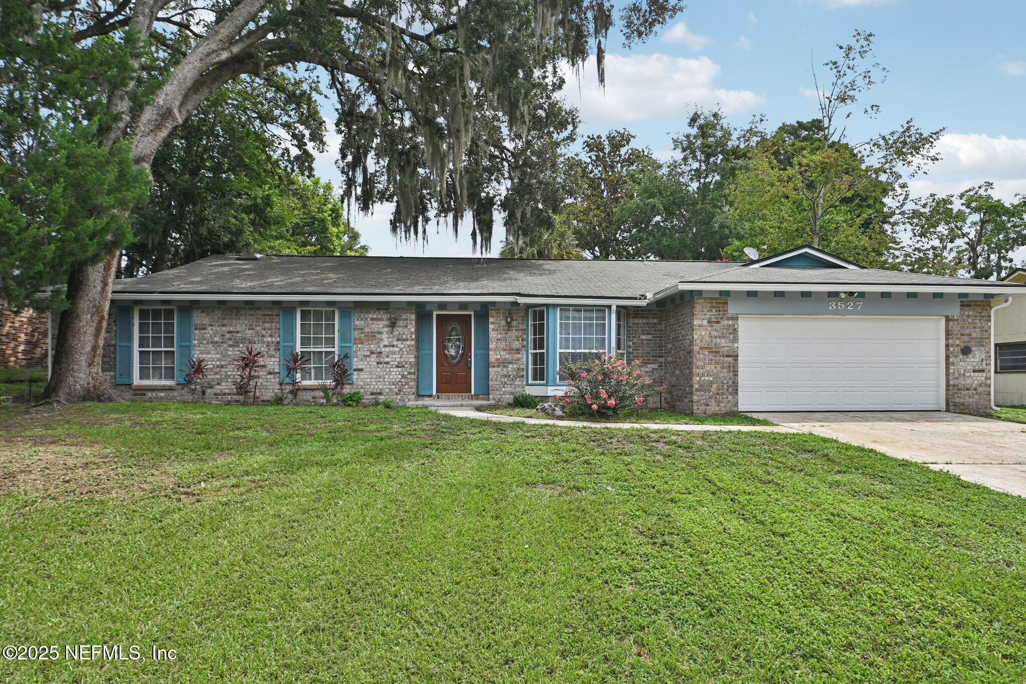Image 1: WELCOME TO YOUR POOL HOME!