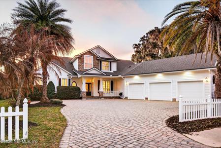 1855 MOORINGS Circle