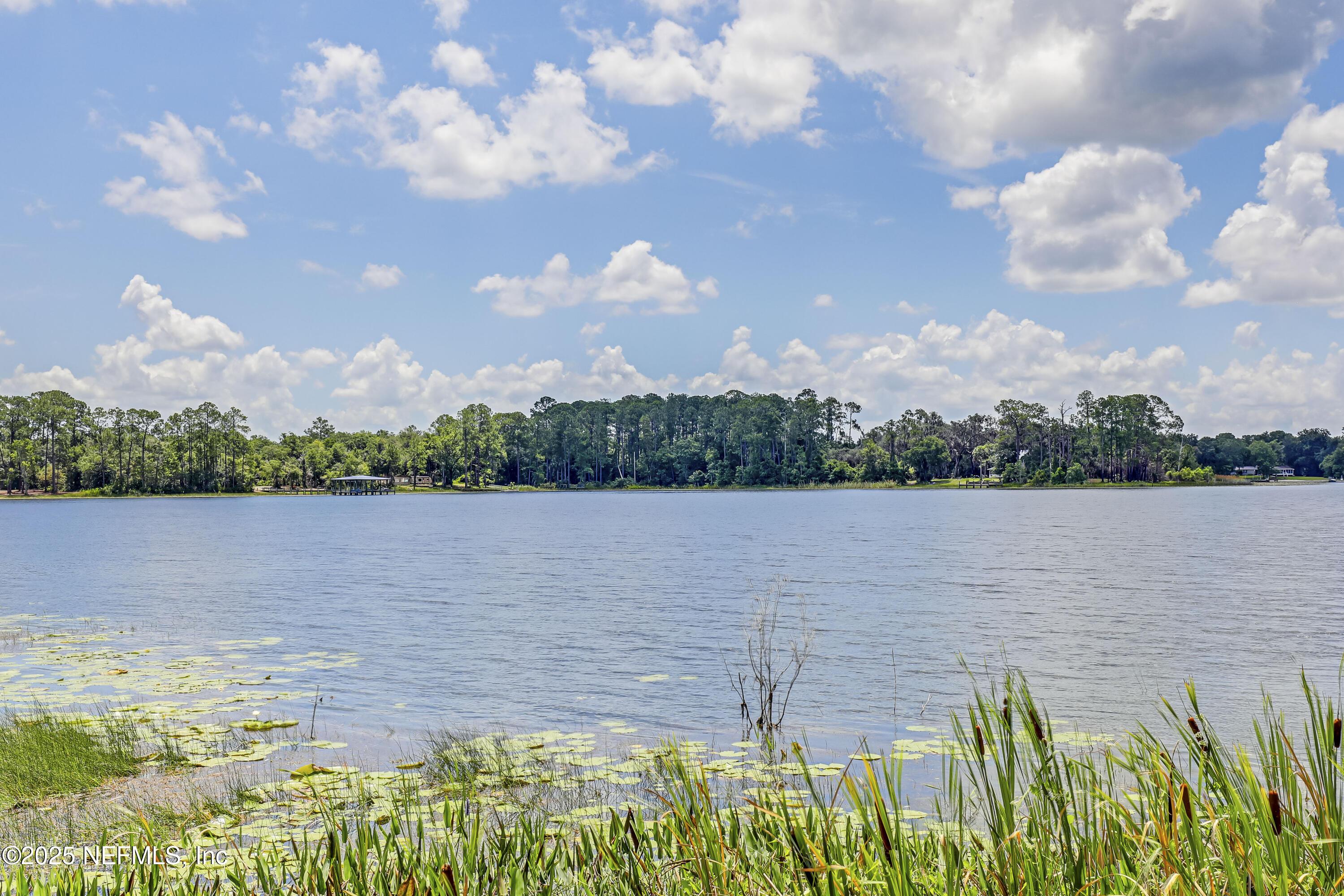 Image 2: 01 Lake