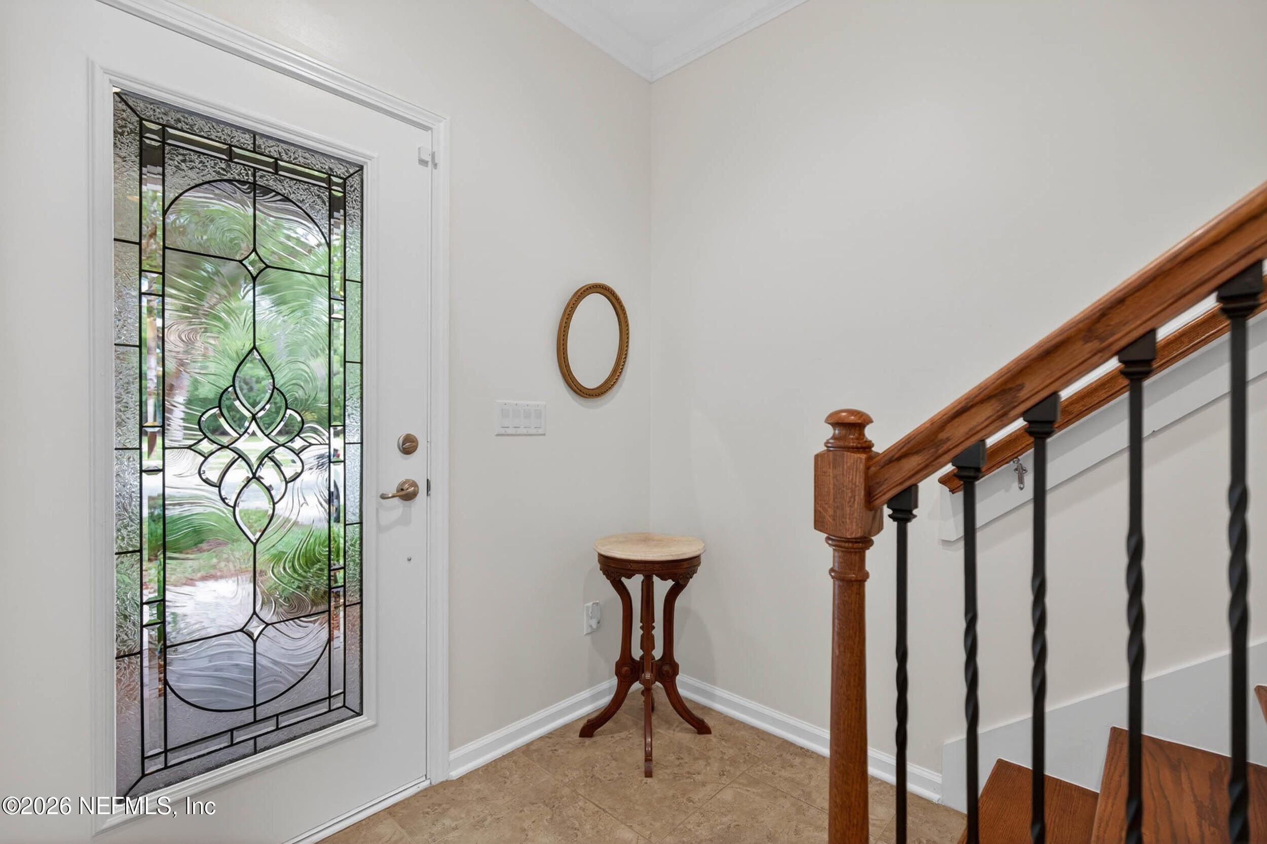 Image 2: Interior Entryway 1