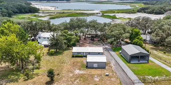 Image 2: 4-web-or-mls-DJI_20260727150451_0008_D