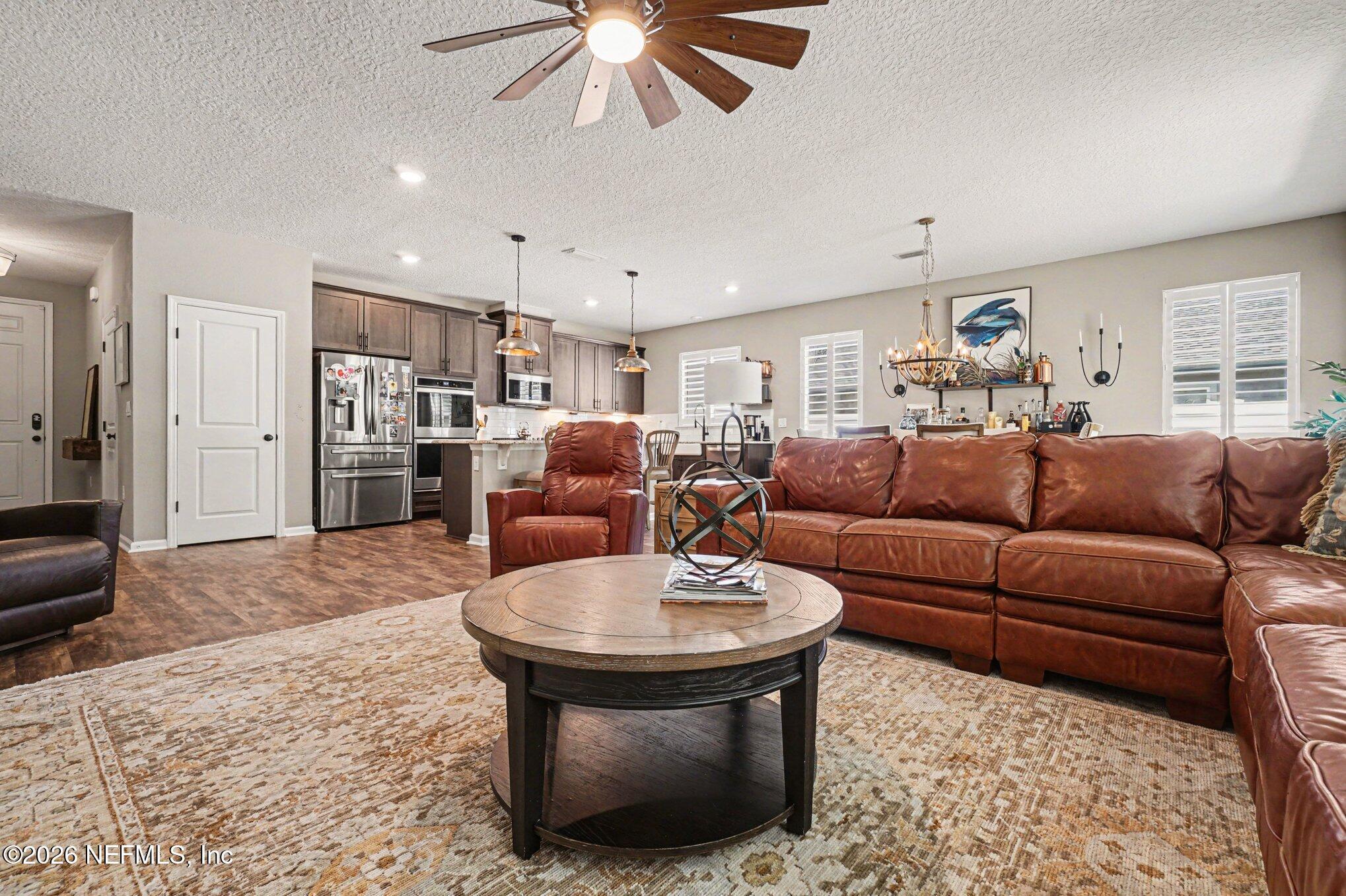 Image 3: 004_file_4851