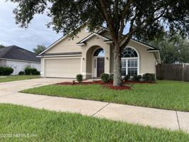 13706 FISH EAGLE DR W