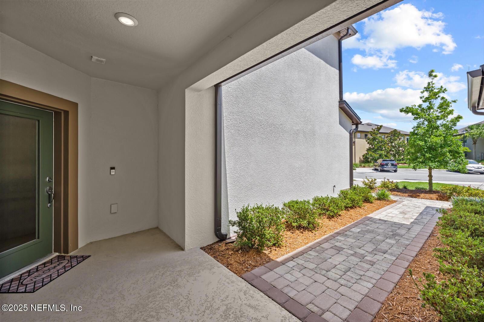Image 3: 377 Orchard Pass Ave_32081-6
