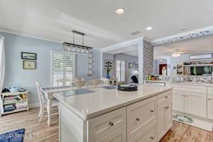 580 CANDLEBARK DR