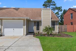 11656 FT CAROLINE LAKES DR