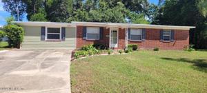 5744 COLLEGE LN